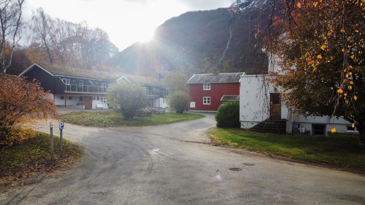 Hostel Setnes Feriesenter Veblungsnes Exterior foto